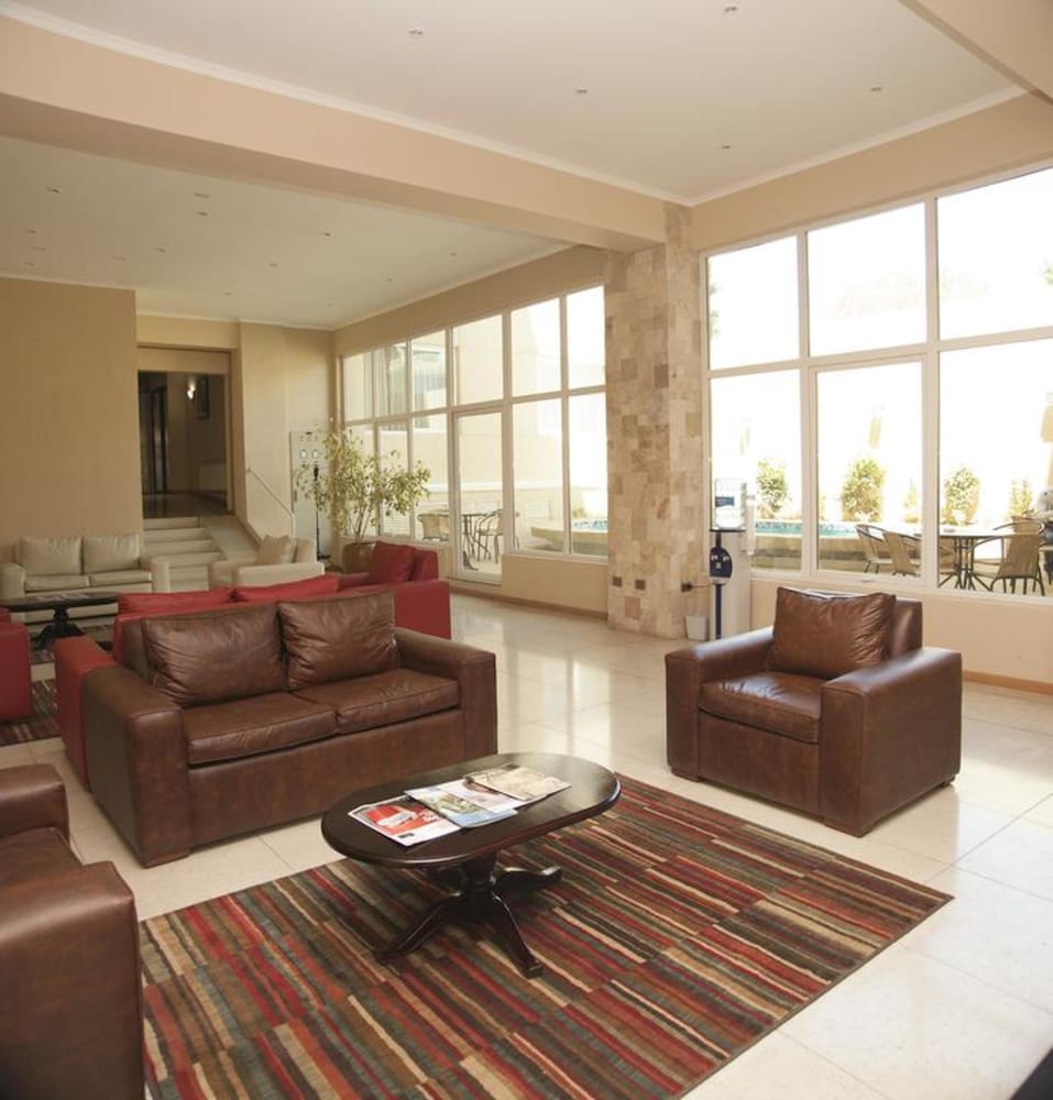 Фото отеля 3