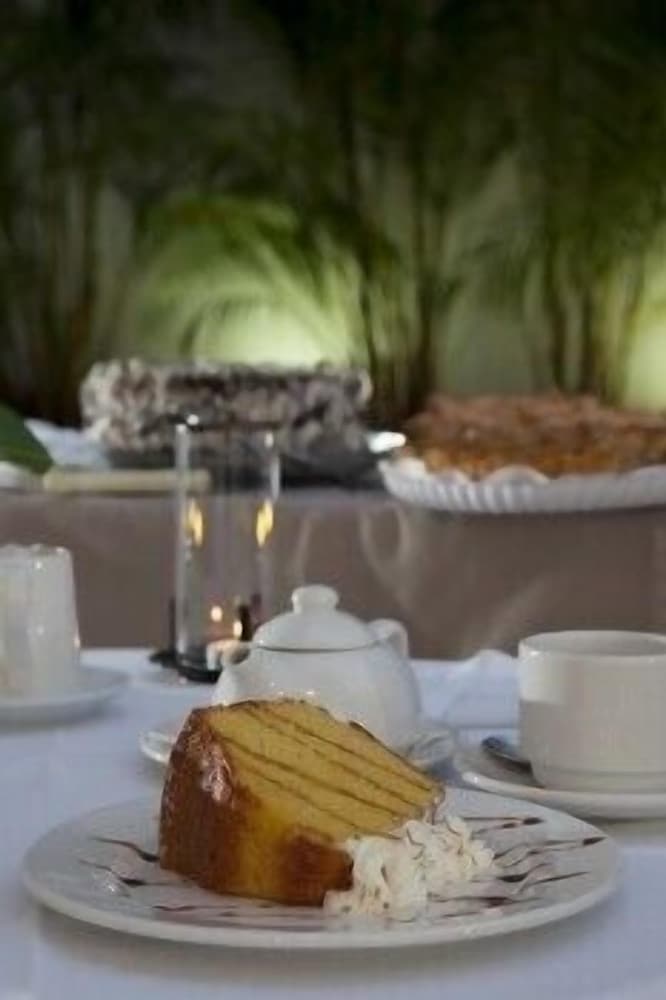 Фото Hotel White Waters