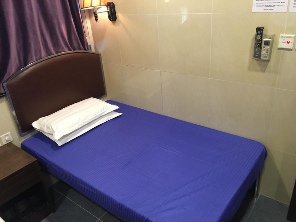 Фото Kowloon Youth Village Tsim Sha Tsui