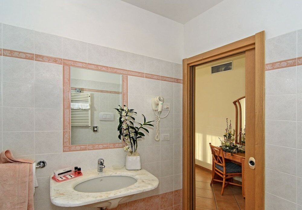 Фото Hotel Katy