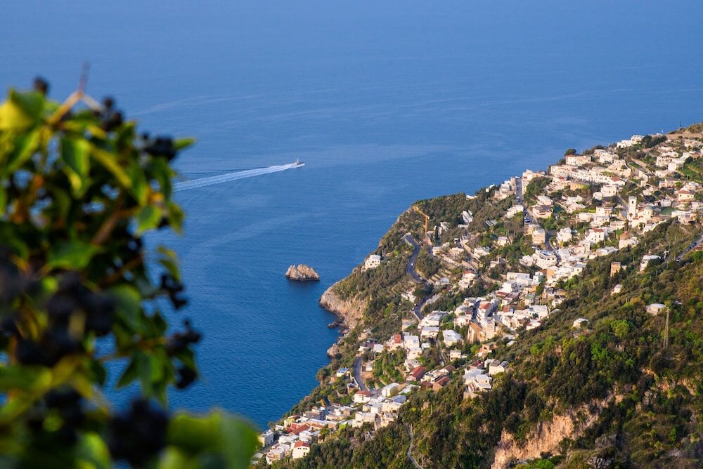 Фото Albergo Diffuso Bacco Furore