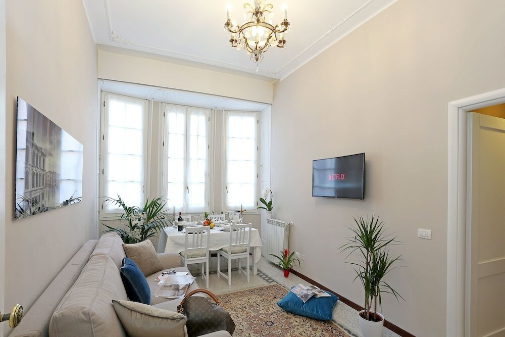 Фото Liberty Vatican Suites