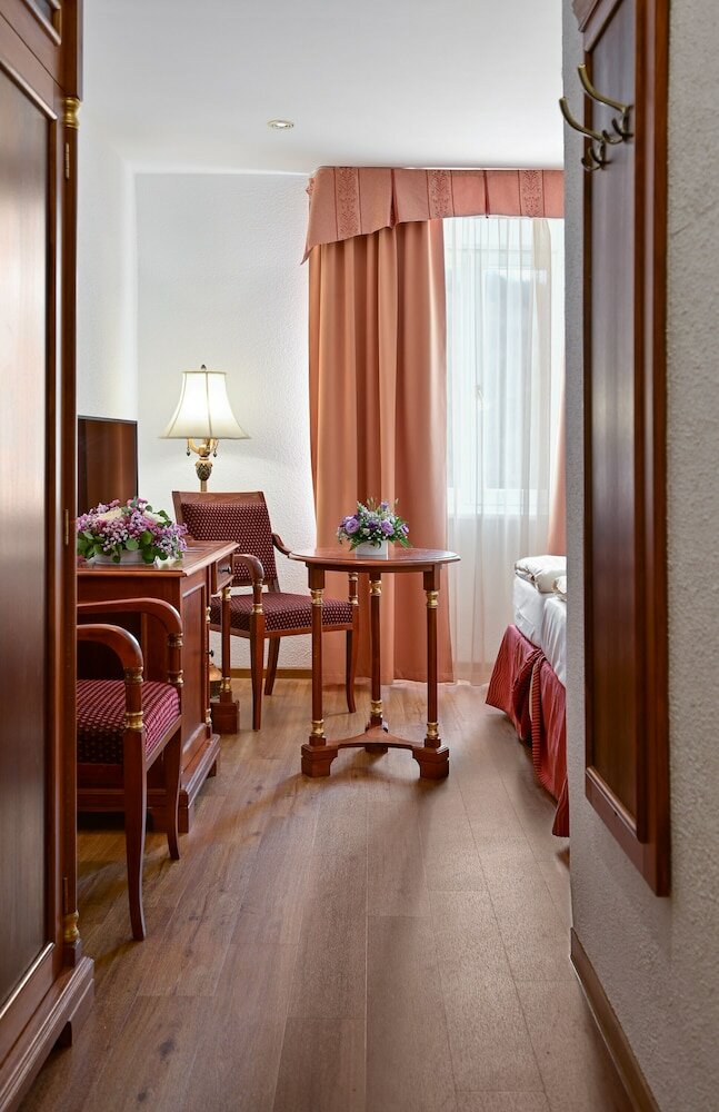 Фото Hotel Continental