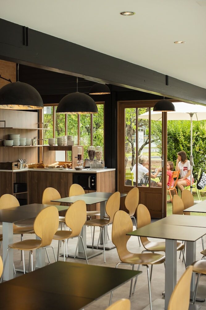 Фото The Originals Access, Hôtel Bordeaux Aéroport