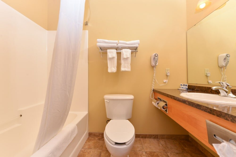 Фото Arbuckle Lodge