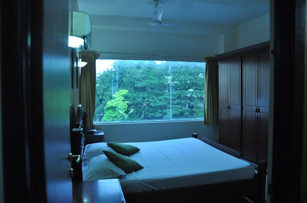 Фото Kings Hotel Egmore