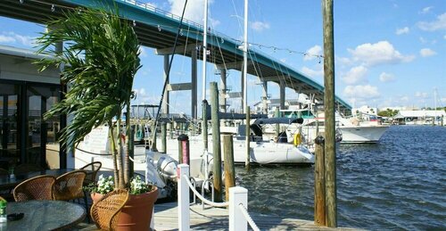 Гостиница Matanzas Inn Bayside Resort and Marina в Форте-Майерсе-Биче