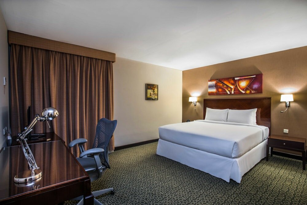 Фото Hilton Garden Inn Riyadh Olaya