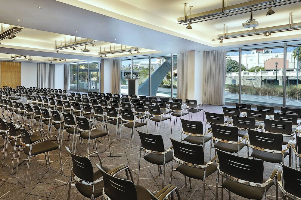 Фото Cape Town Marriott Crystal Towers