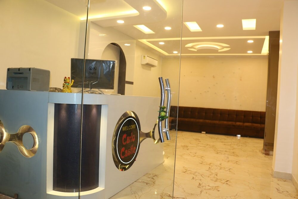 Фото Hotel Karlo Kastle by Sushant Travels