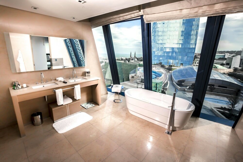 Фото Apartments by Fairmont Baku Flame Towers