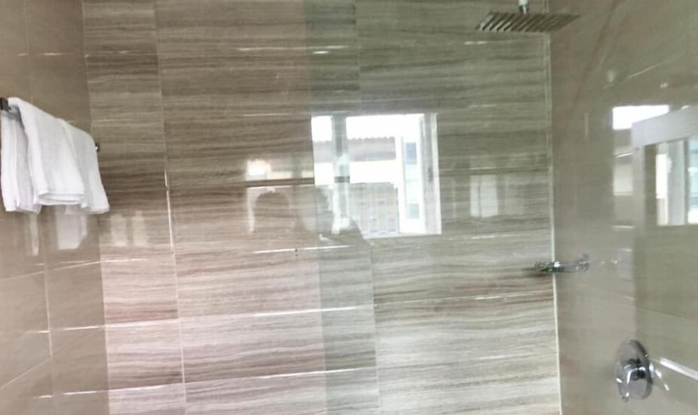 Фото Alexia's Place Hotel