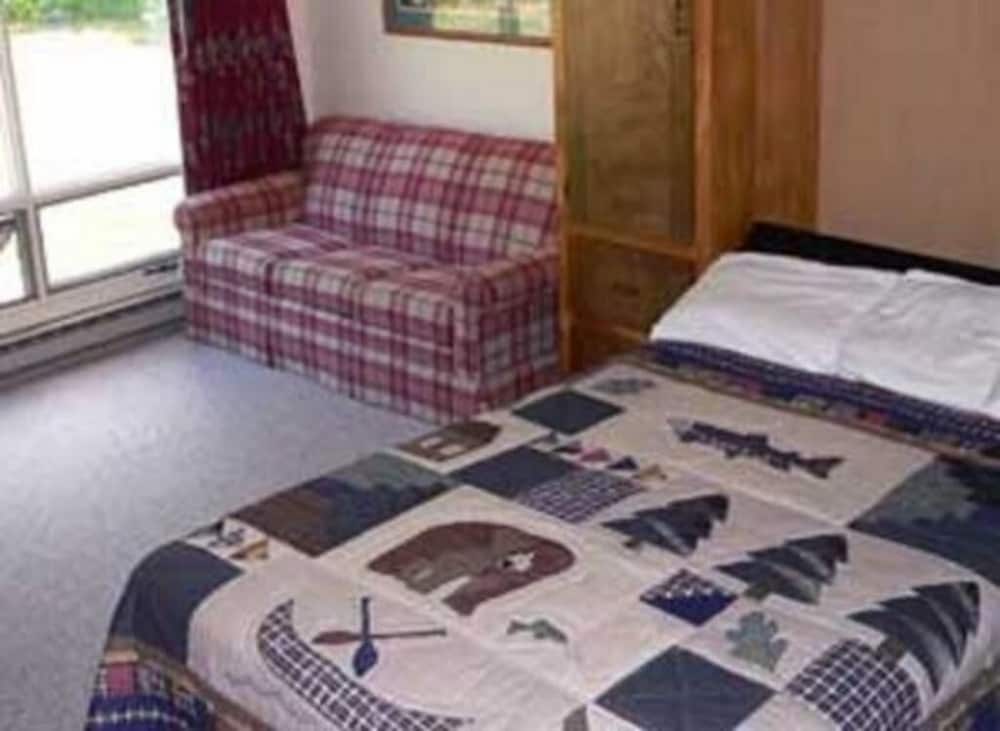 Фото Evergreen Valley Inn