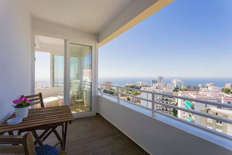 Гостиница Terramar Sea Views в Торремолиносе