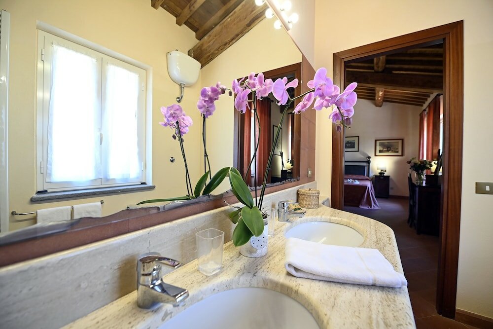 Фото Tenuta Santa Cristina