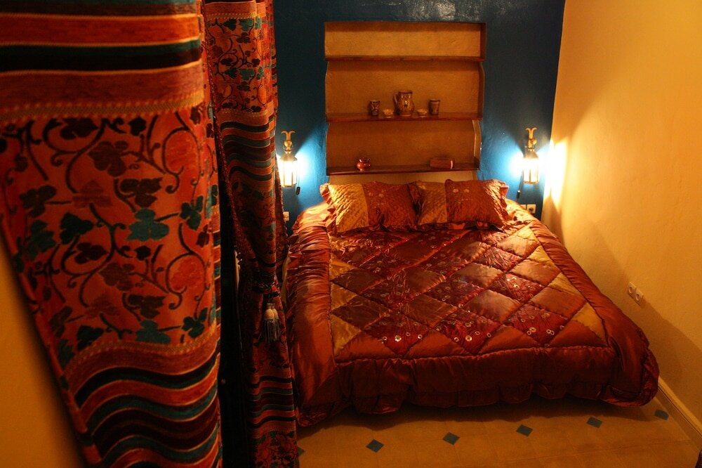 Фото Riad Tiziri