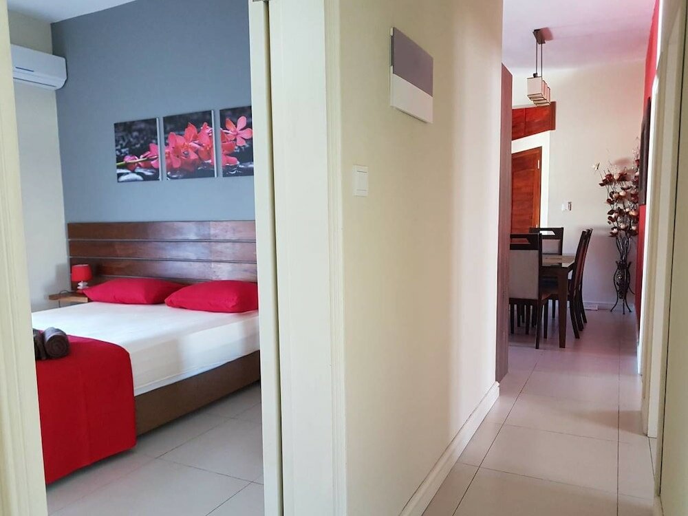 Фото Sugar Reef West Coast