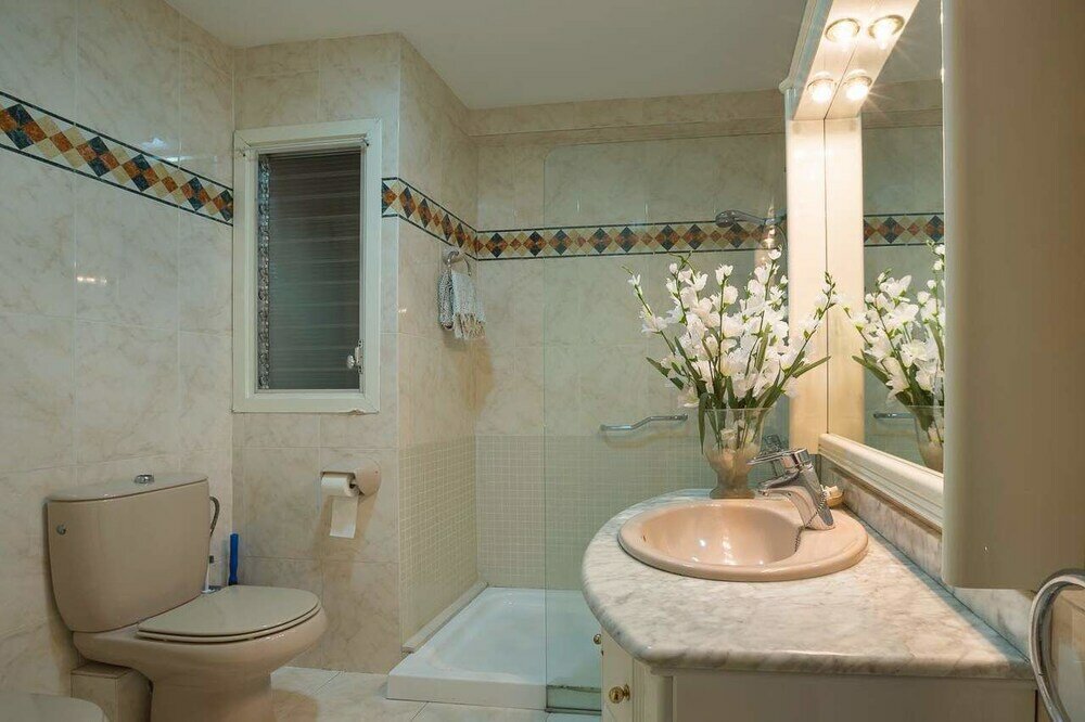 Фото Apartamentos Montserrat