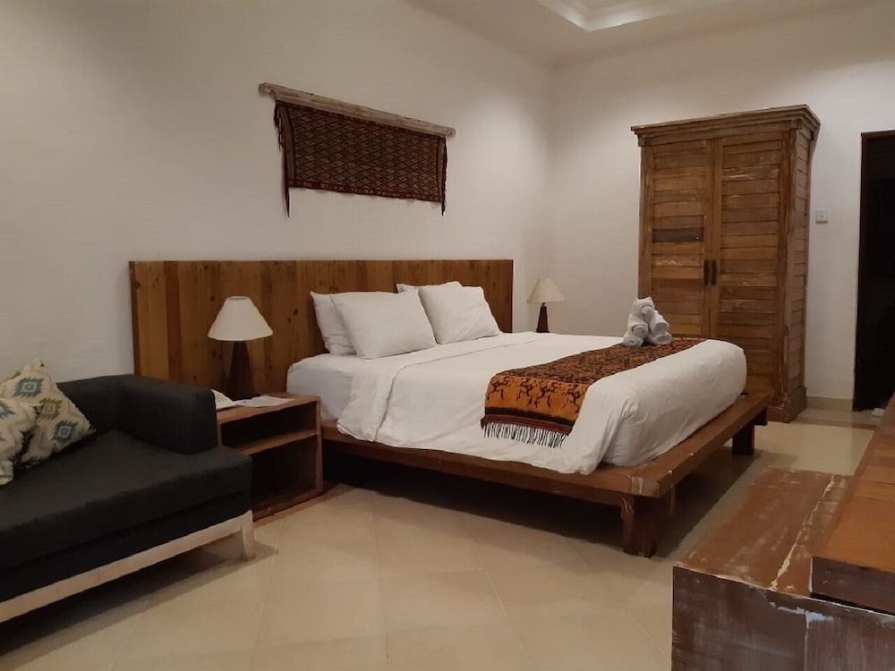 Фото Mina Pelasa Hotel and Resto