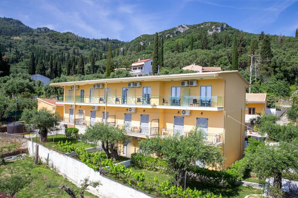 Фото Passas Mare Apartments & Studios