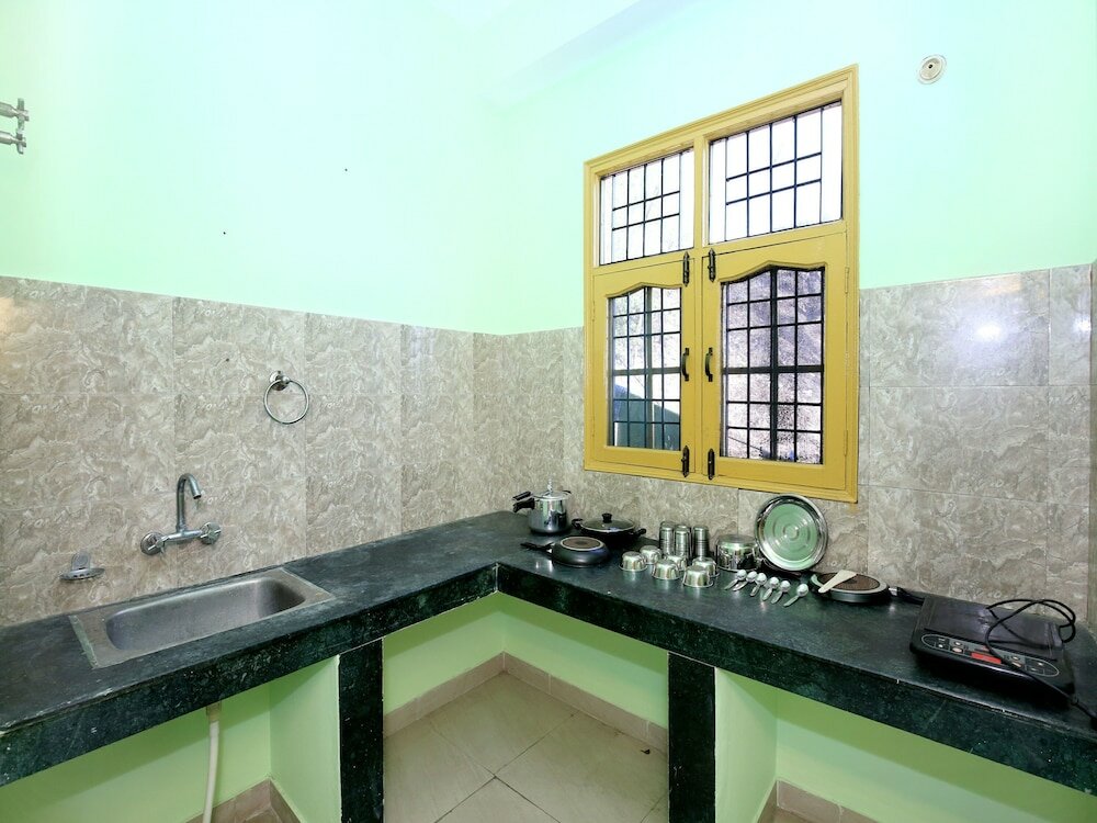 Фото Oyo 13127 Home 2bhk Hill View Solan