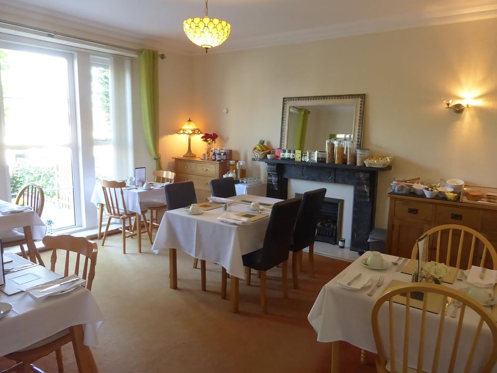 Фото Blenheim House