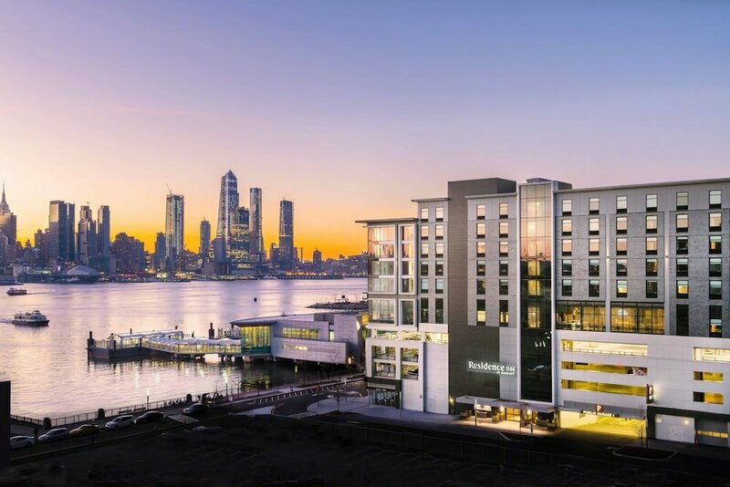 Гостиница Residence Inn by Marriott Weehawken