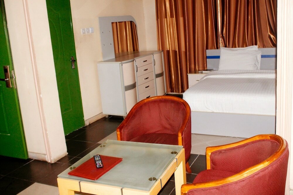 Фото Garden City Marriott Hotel