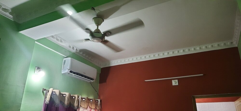 Фото Hotel Greenland Palace Bodhgaya