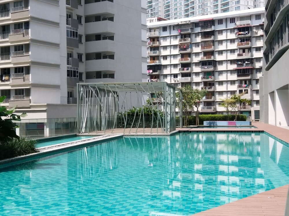 Фото Kl Gateway Luxury Apartment