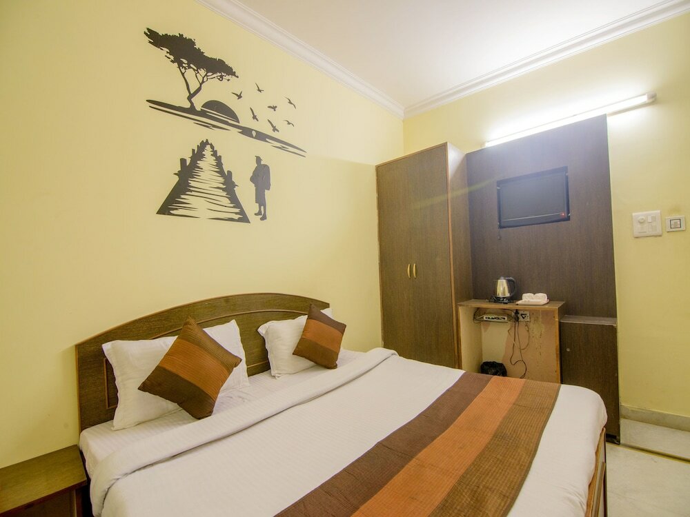 Фото Oyo 2729 Hotel Hv International