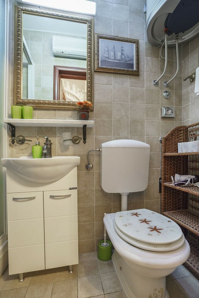 Фото Apartments Wine House Old Town