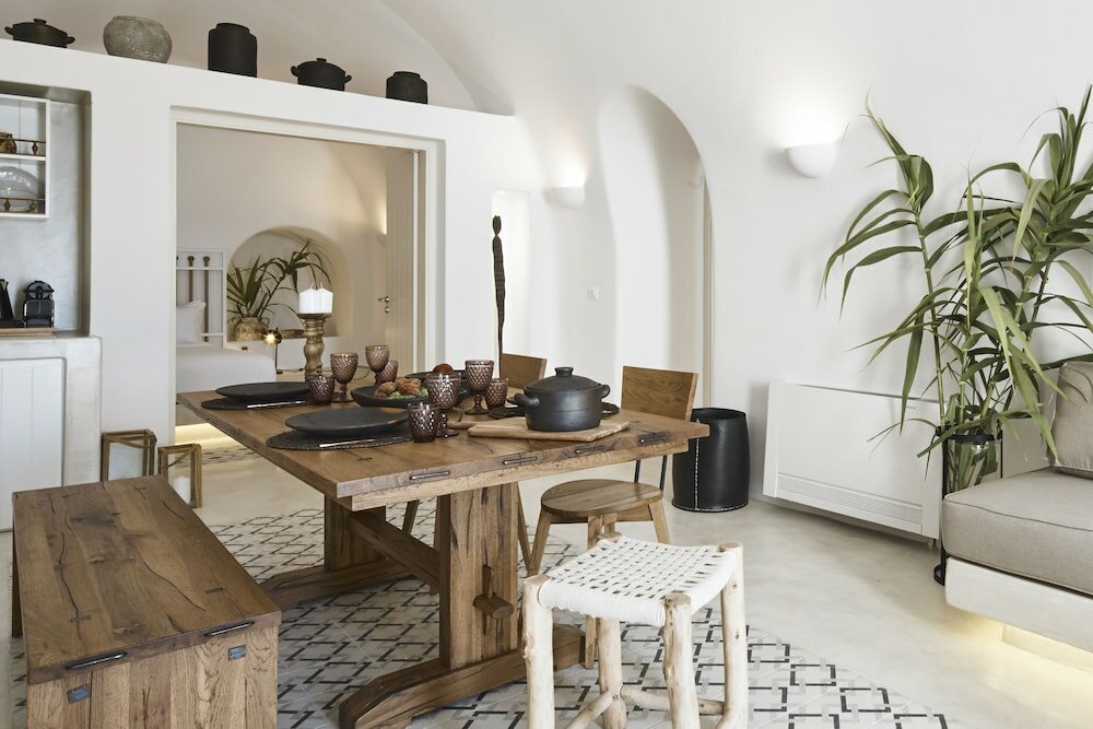 Фото White and Co. La Torre Suites