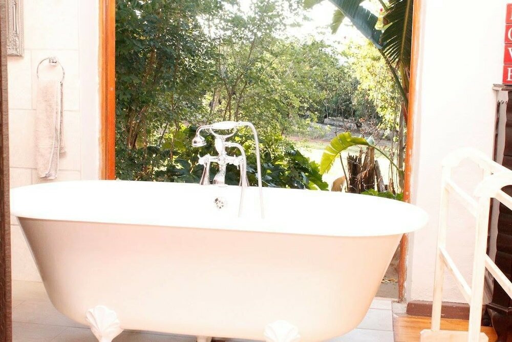 Фото Ukholo lodge