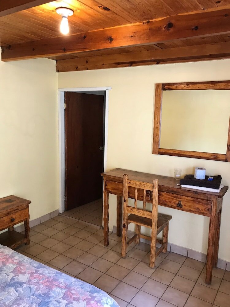 Фото Hotel Los Pinos