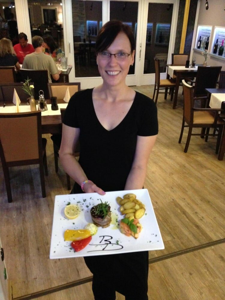 Фото Hotel Haus Hubertus