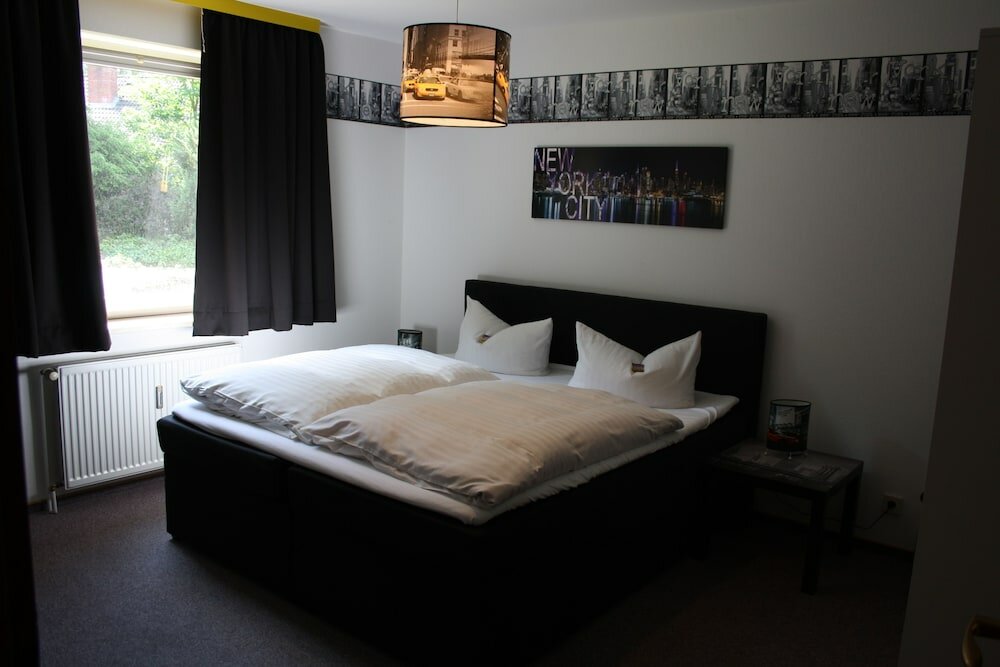 Фото Hotel Haus Hubertus