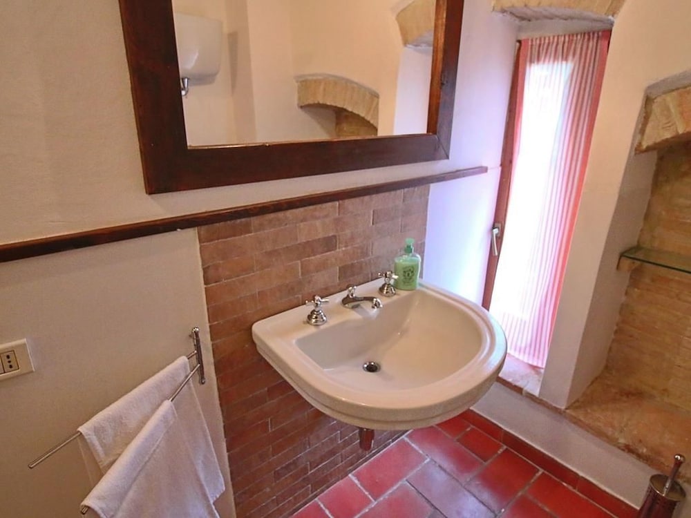 Фото Agriturismo le Vigne di Pace