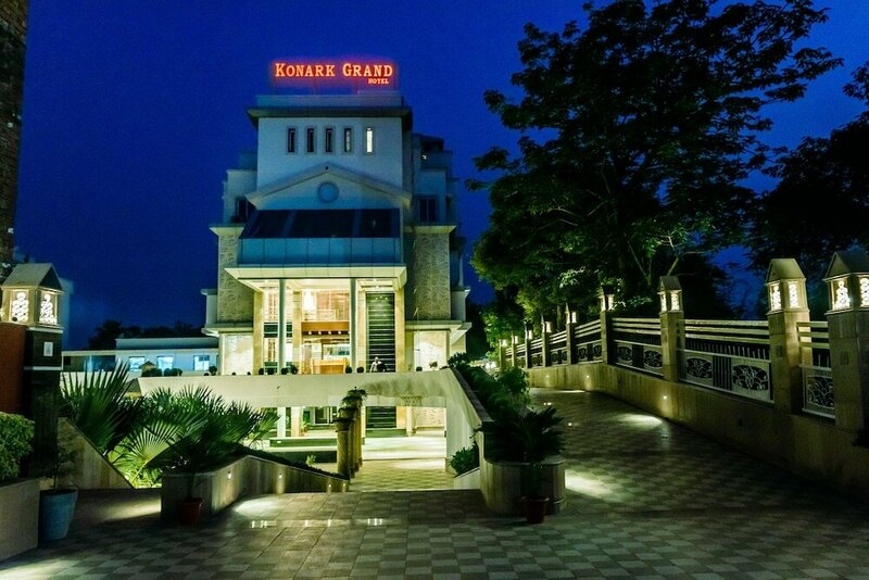 Гостиница Konark Grand Hotel