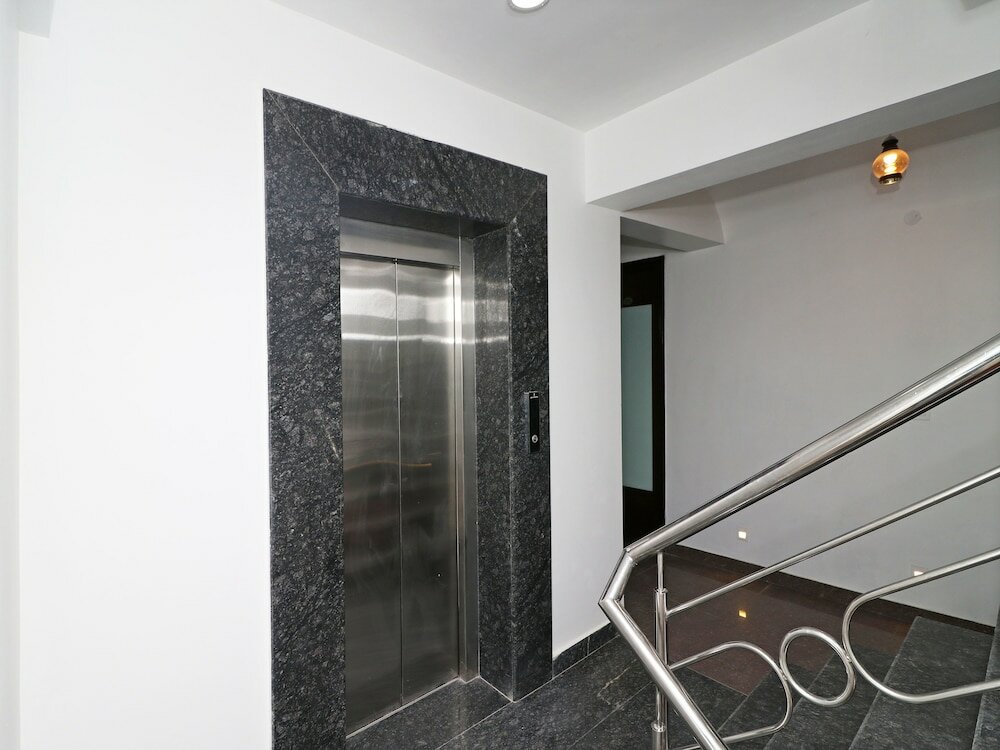 Фото Oyo Flagship 12675 Star inn