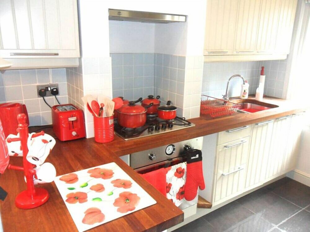 Фото Tower Cottage