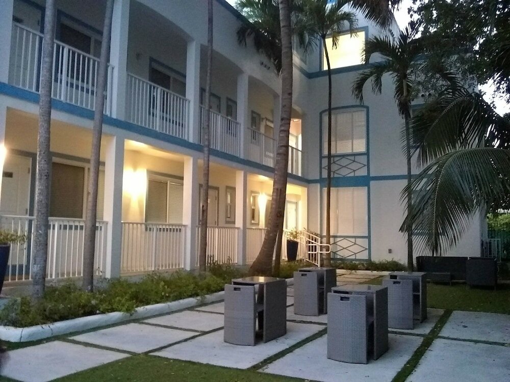 Фото Studio Apartment Biscayne Blvd Miami