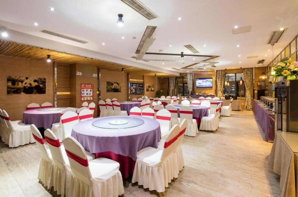 Фото Panda Prince Hotel South Railway Station Branch