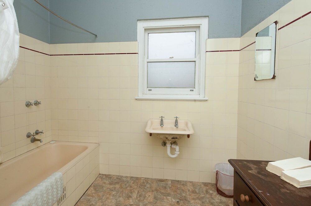 Фото Riverina Hotel