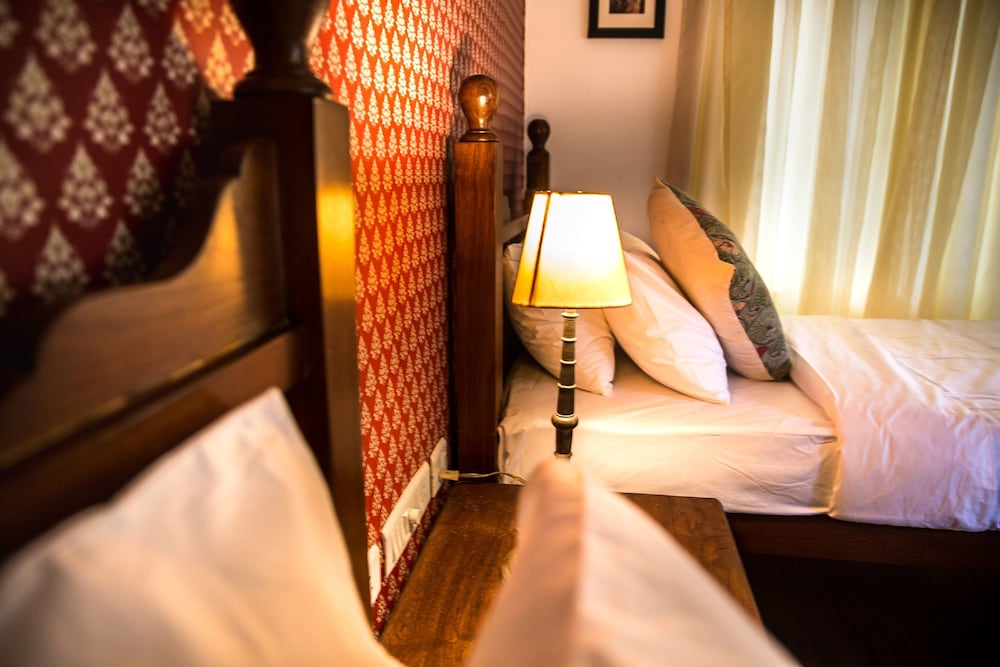 Фото Ikhaya Artisanal Boutique House