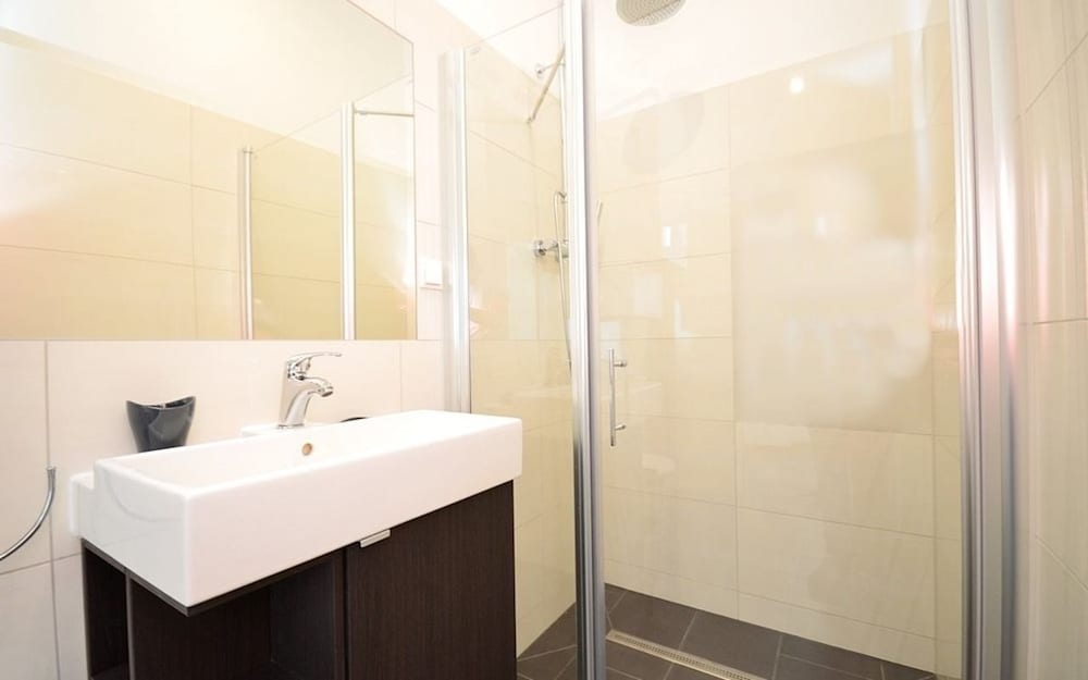 Фото Vienna Residence Lovely Apartment With Space for 2 Close to the Subway