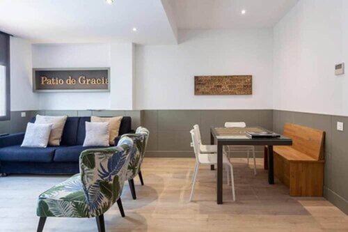 Гостиница Enjoybcn Patio de Gracia Apartments в Барселоне