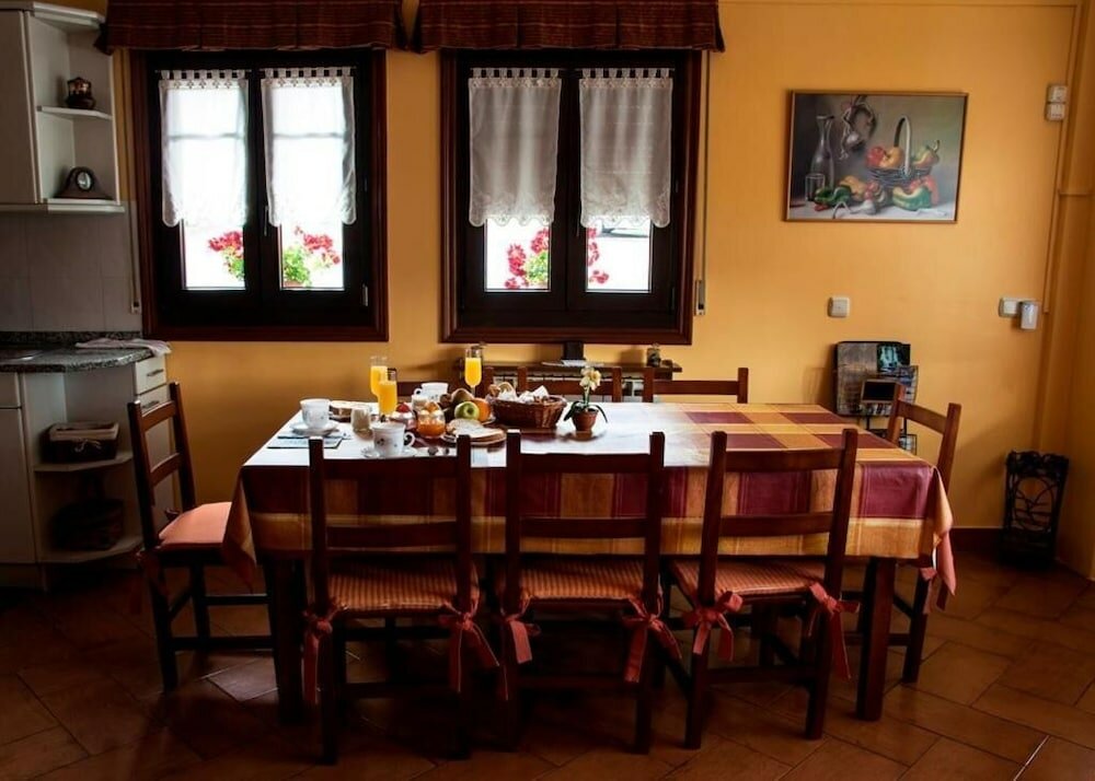 Фото Tolare Berri