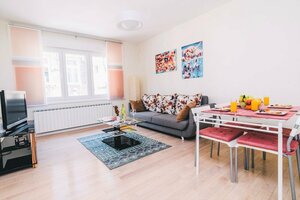 Гостиница Modern Apartment Near Cathedral -best Location