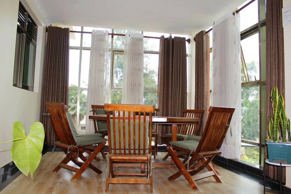 Фото Ecoair Apartment Hotel